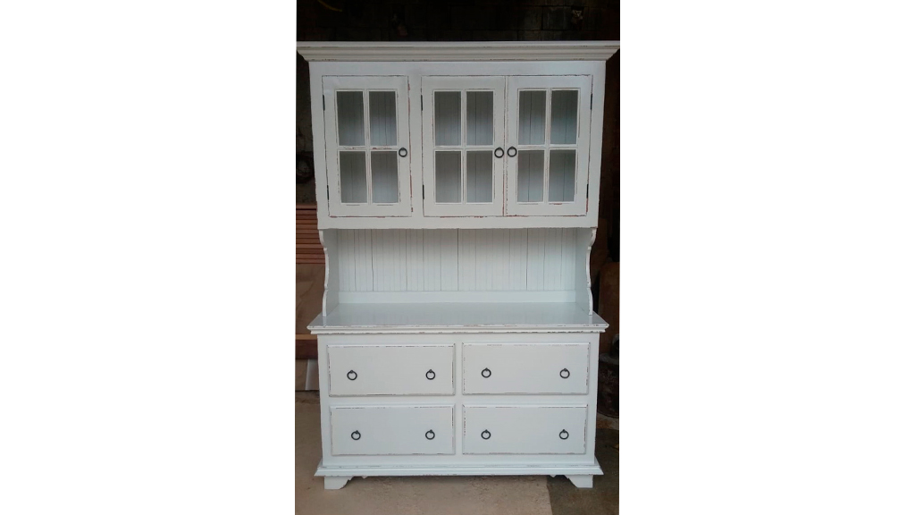 59 – Armário Louceiro com pintura em laca branca