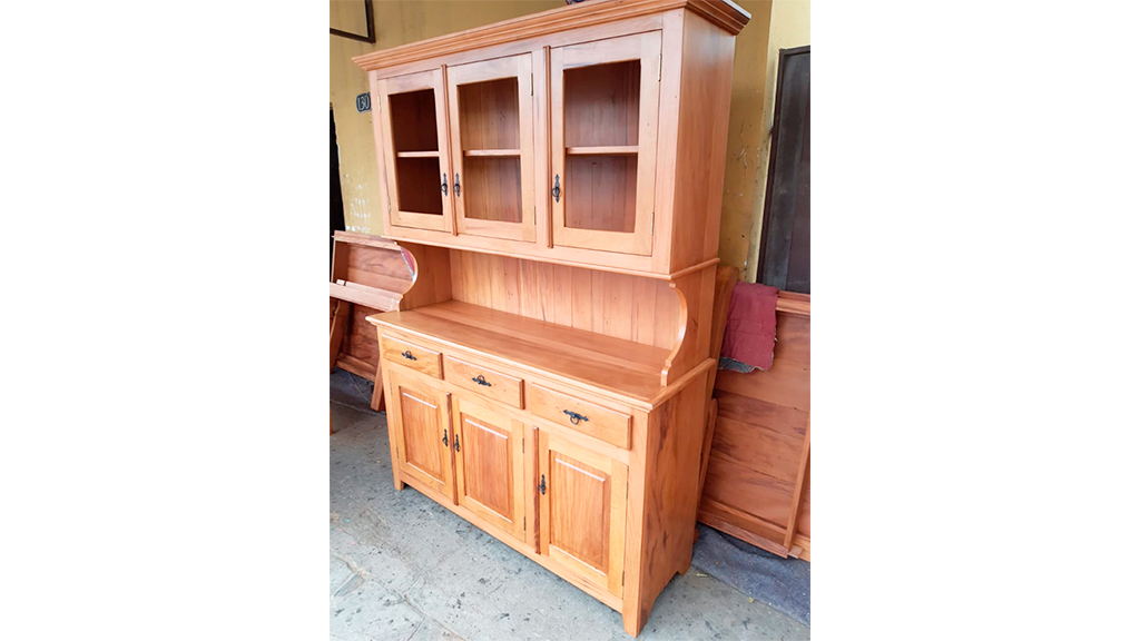 64 – Armário Farmácia peroba rosa