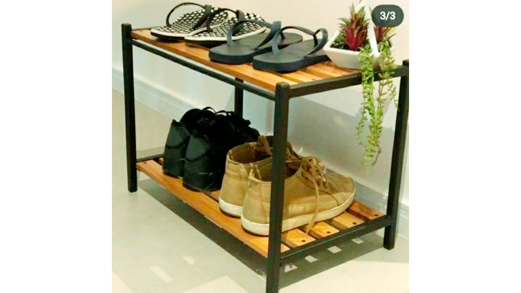 94 – Sapateira em Ferro com Madeira