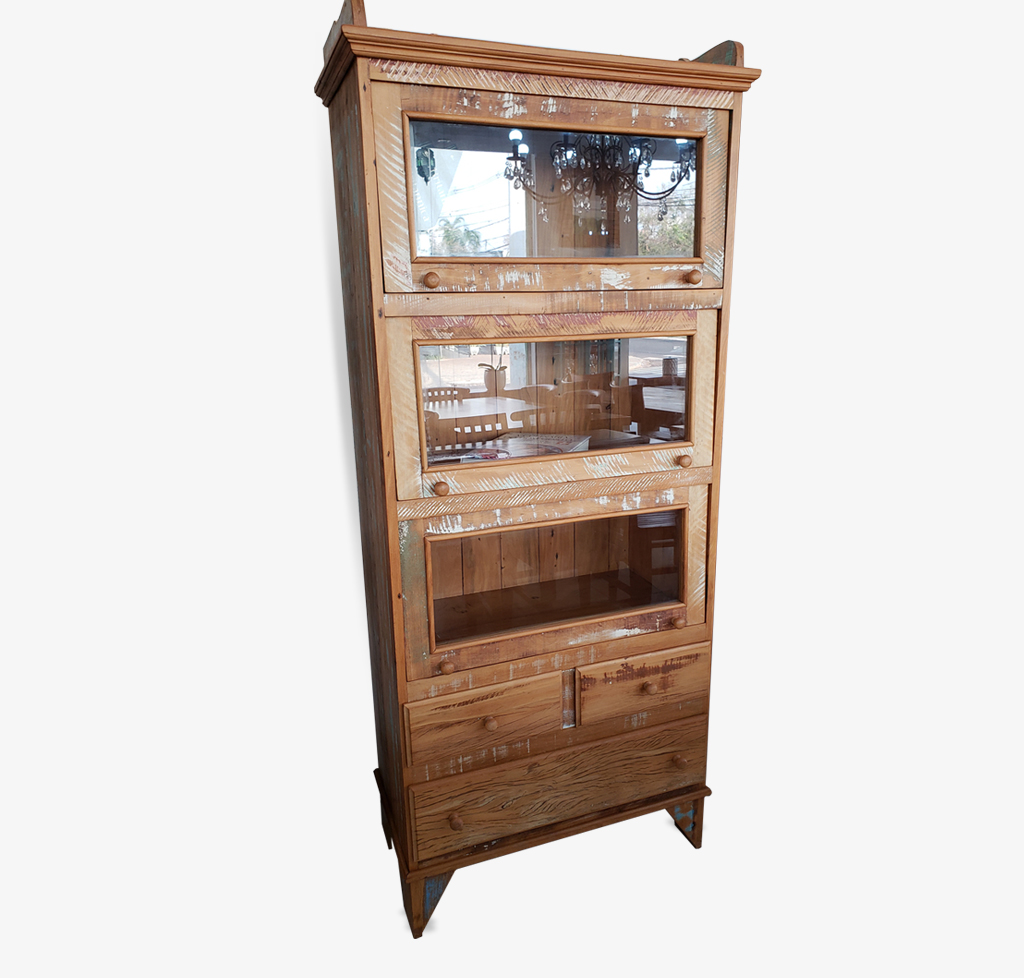 Padaria com portas  e gavetas